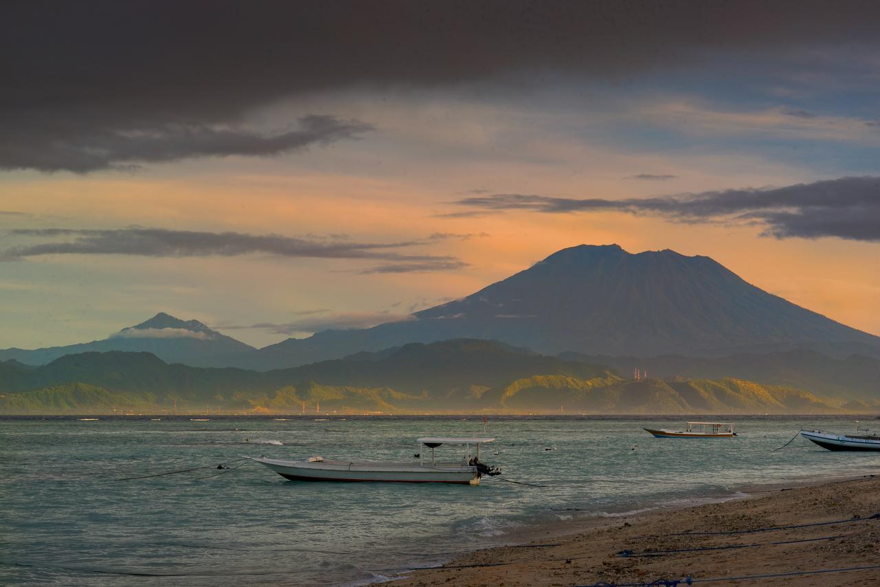 プリ ヌサ ビーチ ホテル レンボンガン島 エクステリア 写真